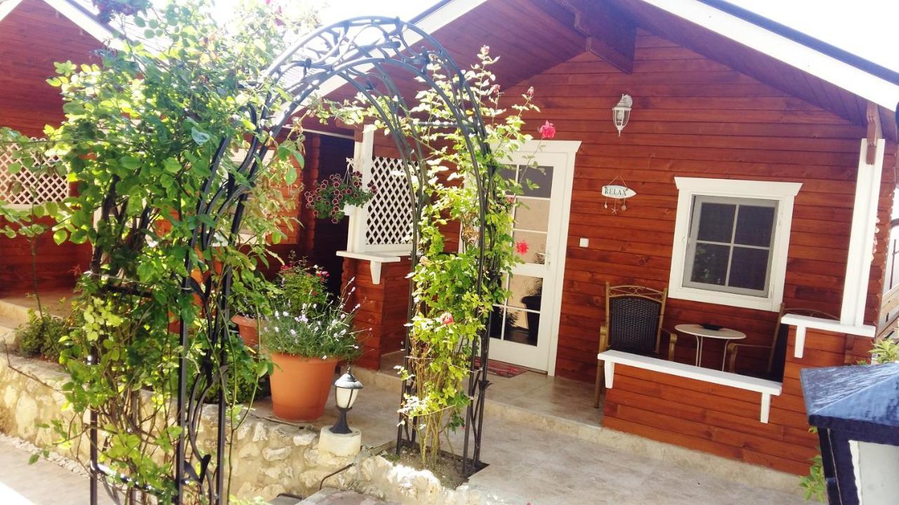Guest House Yanita Warna Zewnętrze zdjęcie