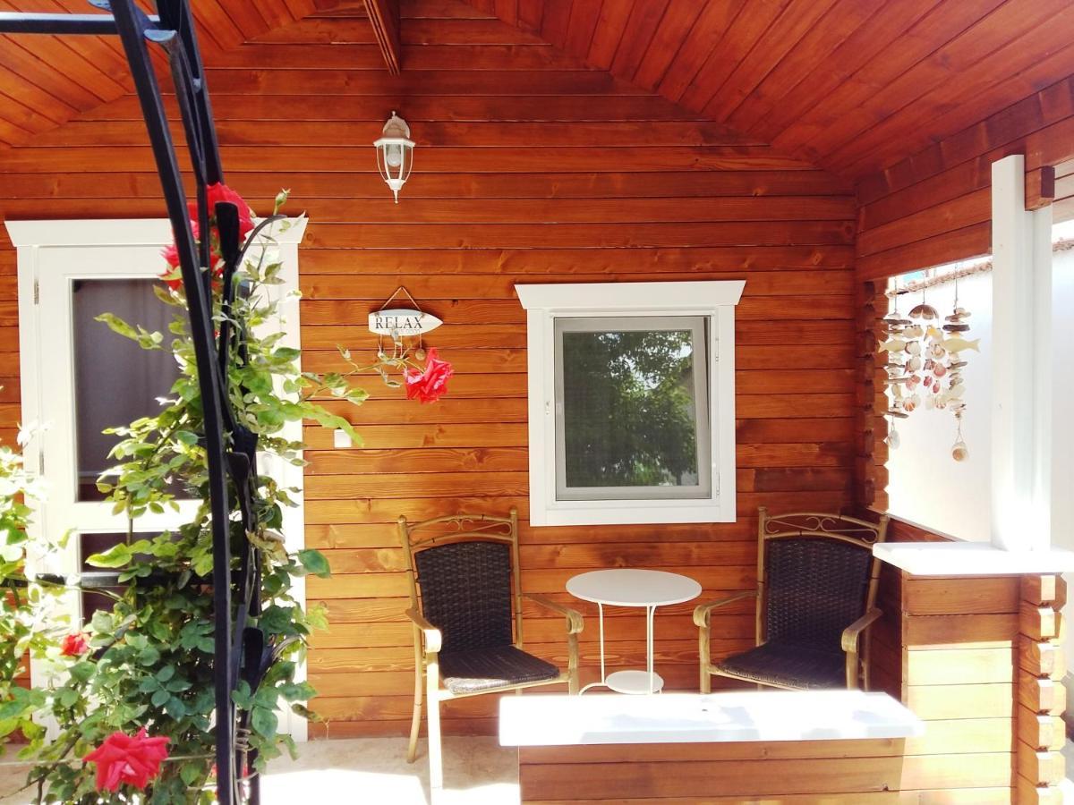 Guest House Yanita Warna Zewnętrze zdjęcie