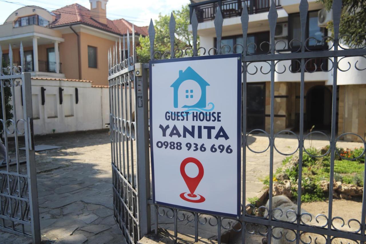 Guest House Yanita Warna Zewnętrze zdjęcie