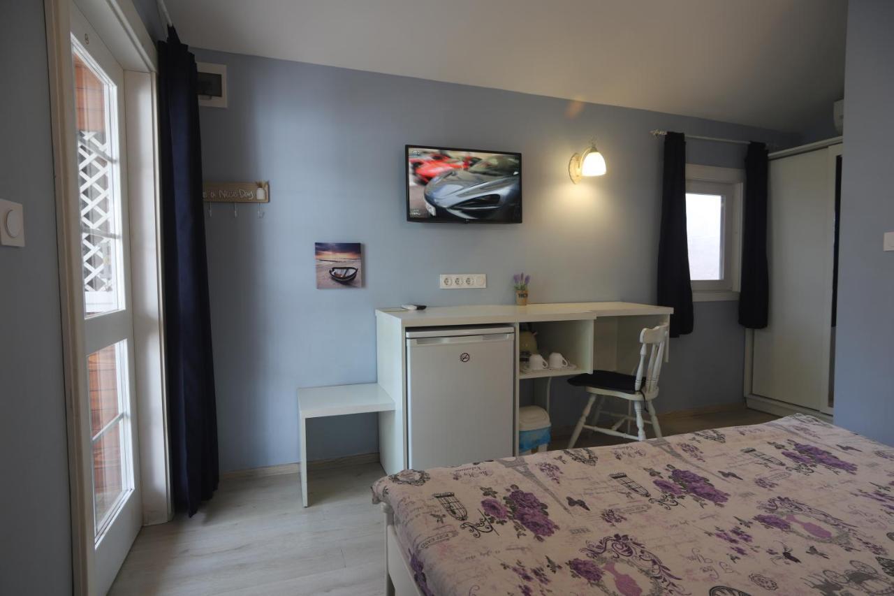 Guest House Yanita Warna Zewnętrze zdjęcie
