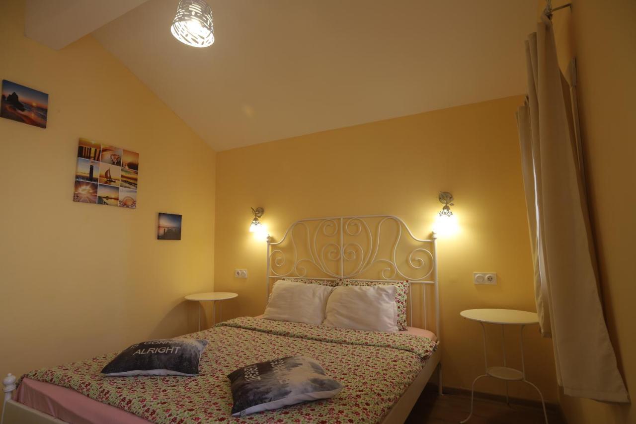Guest House Yanita Warna Zewnętrze zdjęcie