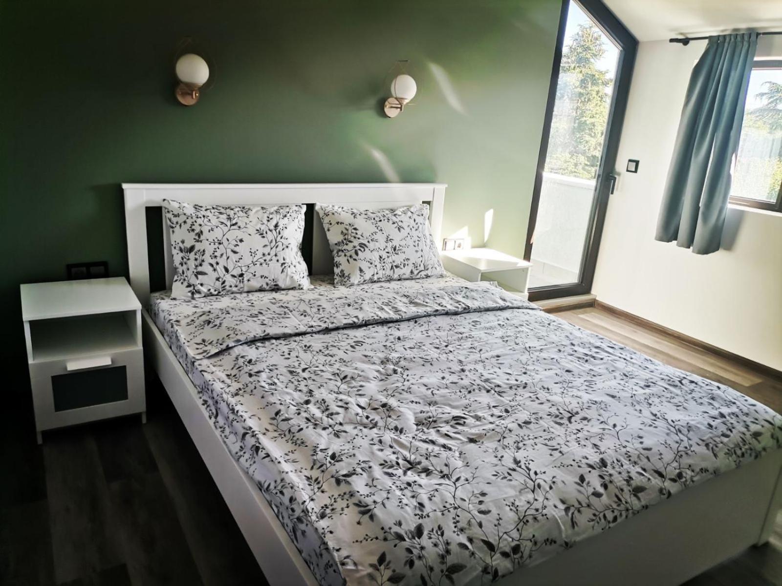 Guest House Yanita Warna Zewnętrze zdjęcie
