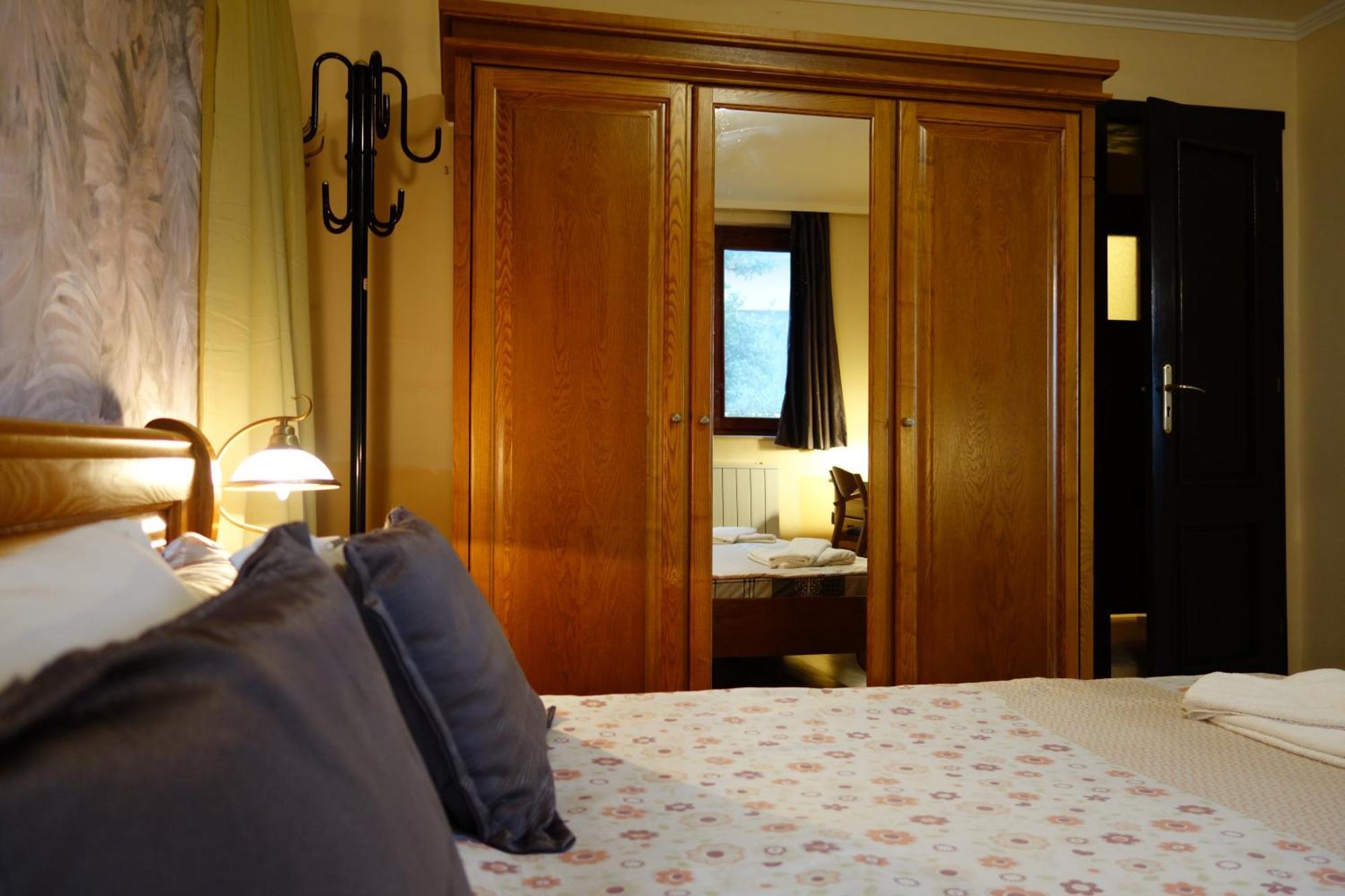 Guest House Yanita Warna Zewnętrze zdjęcie